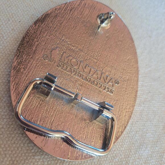 Montana Silversmiths Belt Buckle "Cowboys of Faith" w/ gold cross & trim Wings - Picture 3 of 6